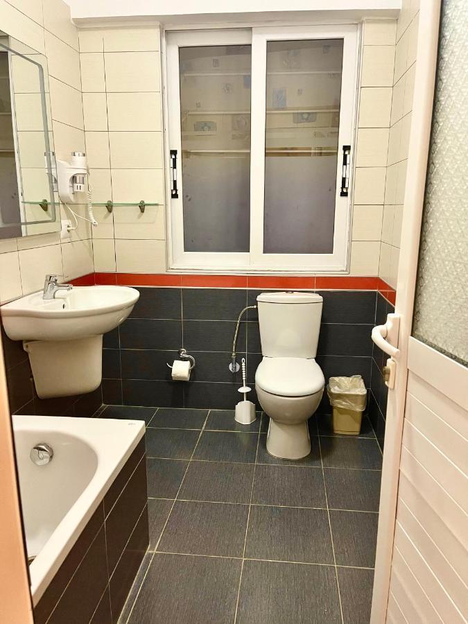 Hotel Aulona Sarandë 외부 사진