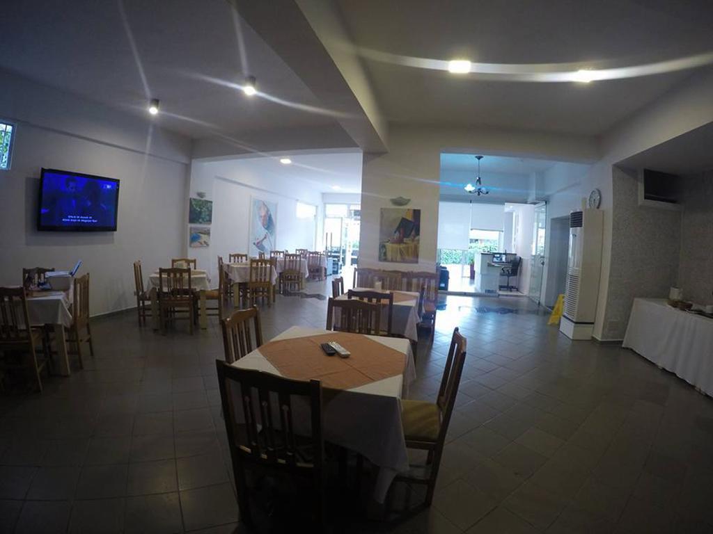 Hotel Aulona Sarandë 외부 사진